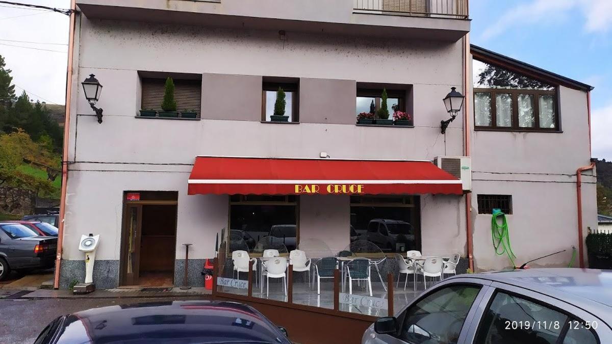 El Cruce 1 Y 2 Apartman Villafranca del Bierzo Kültér fotó