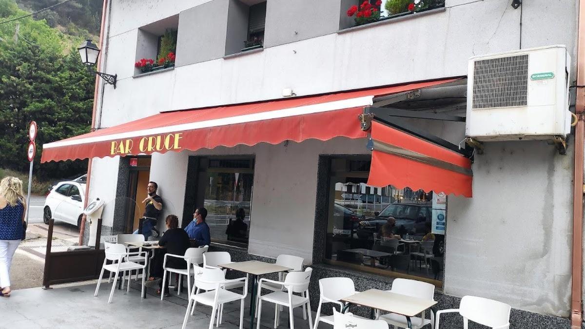 El Cruce 1 Y 2 Apartman Villafranca del Bierzo Kültér fotó